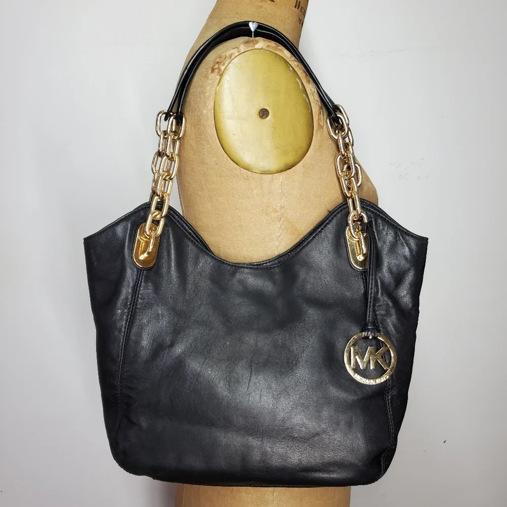 ๐SOLD๐ Michael Kors 12x9x4" Shoulder Bag Black Soft Leather Double Handle - Picture 1 of 8